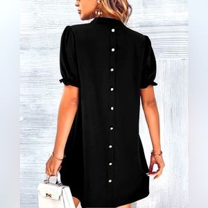 - NWOT-Cute Black Dress size large8-10